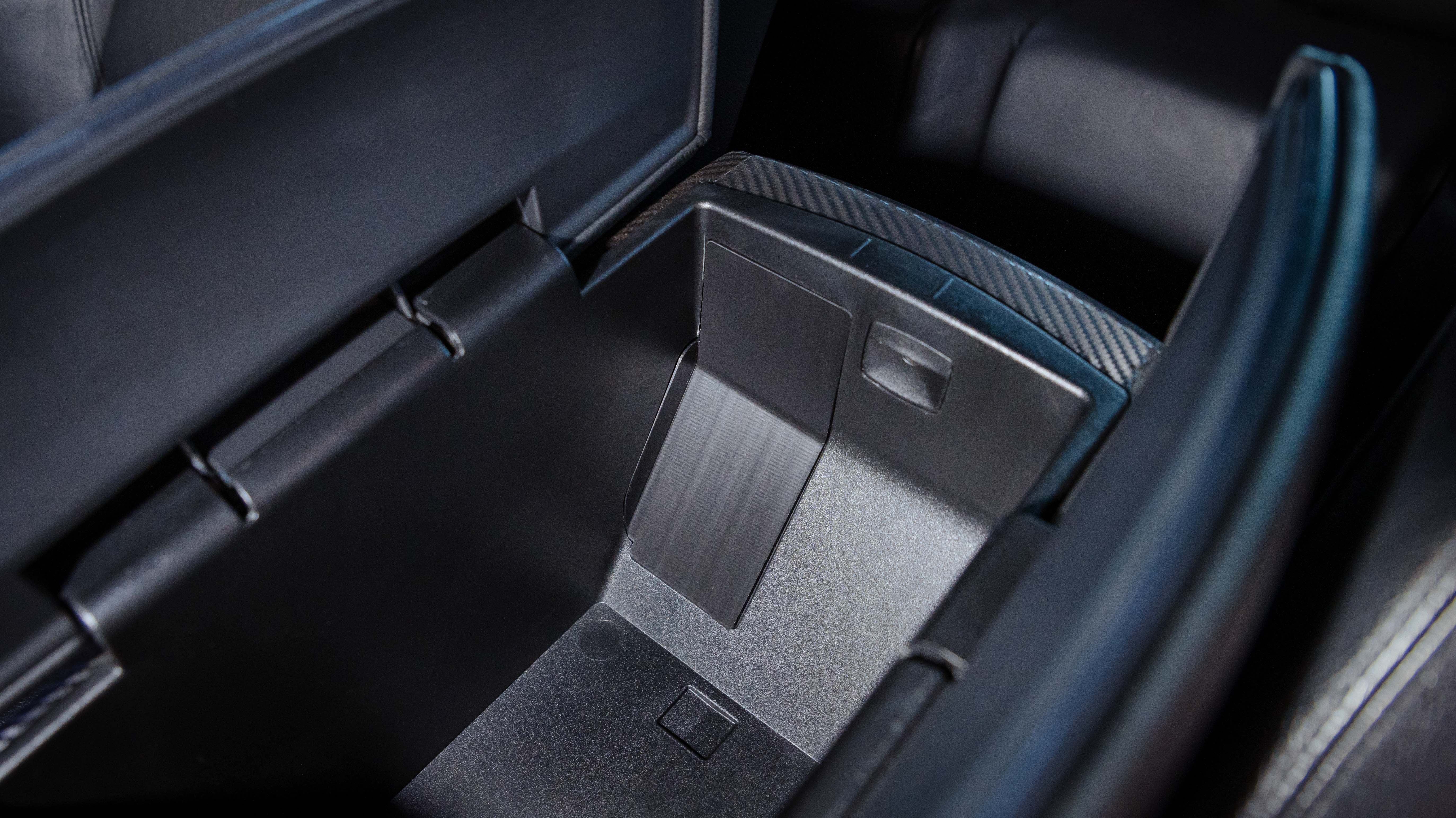 BMW E70 X5 / X71 X6 Phone Cradle Blanking Plate