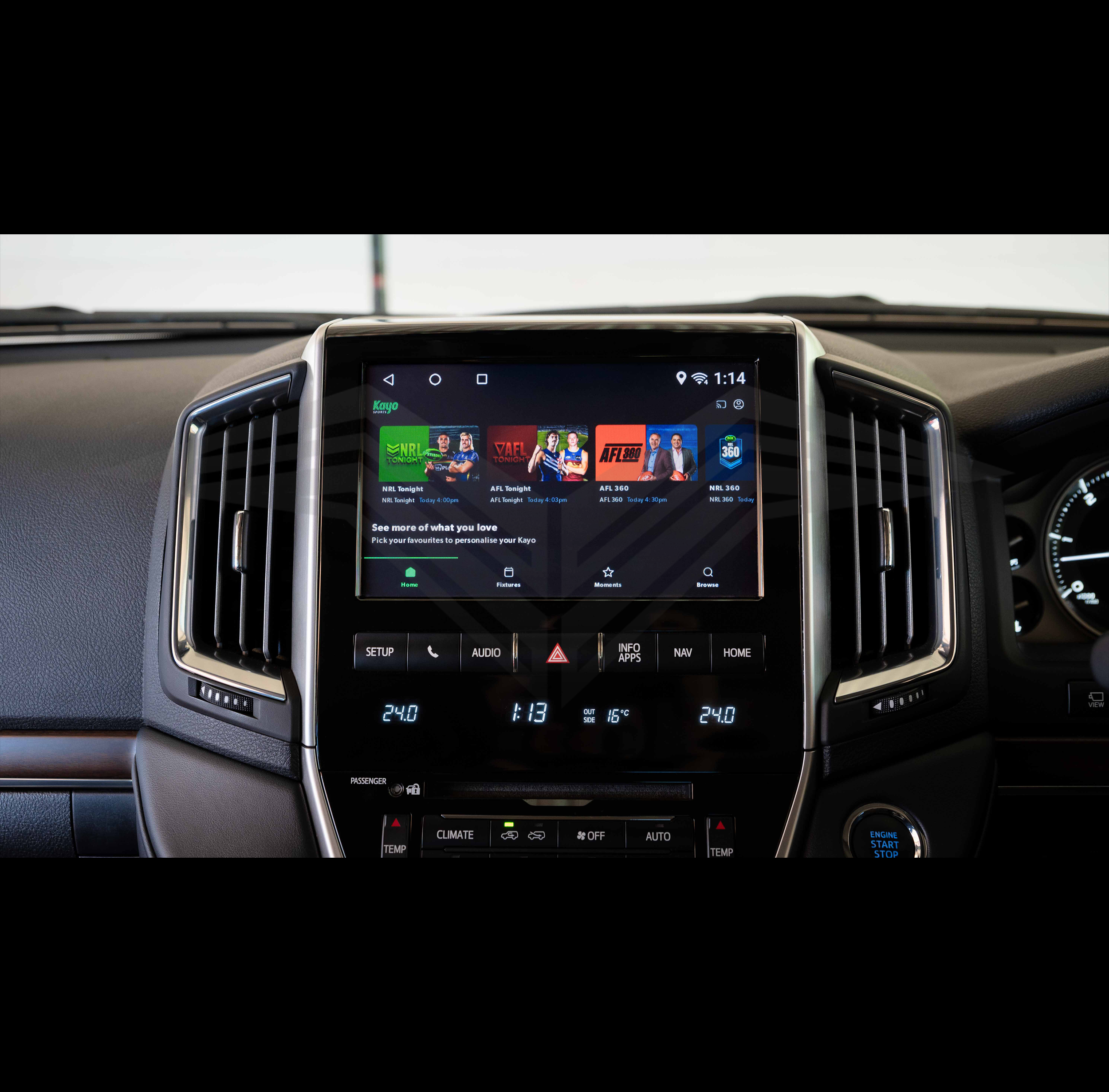 Android Multimedia Interface with Apple CarPlay & Android Auto for Toyota LC200 Landcruiser VX & Sahara 16-21