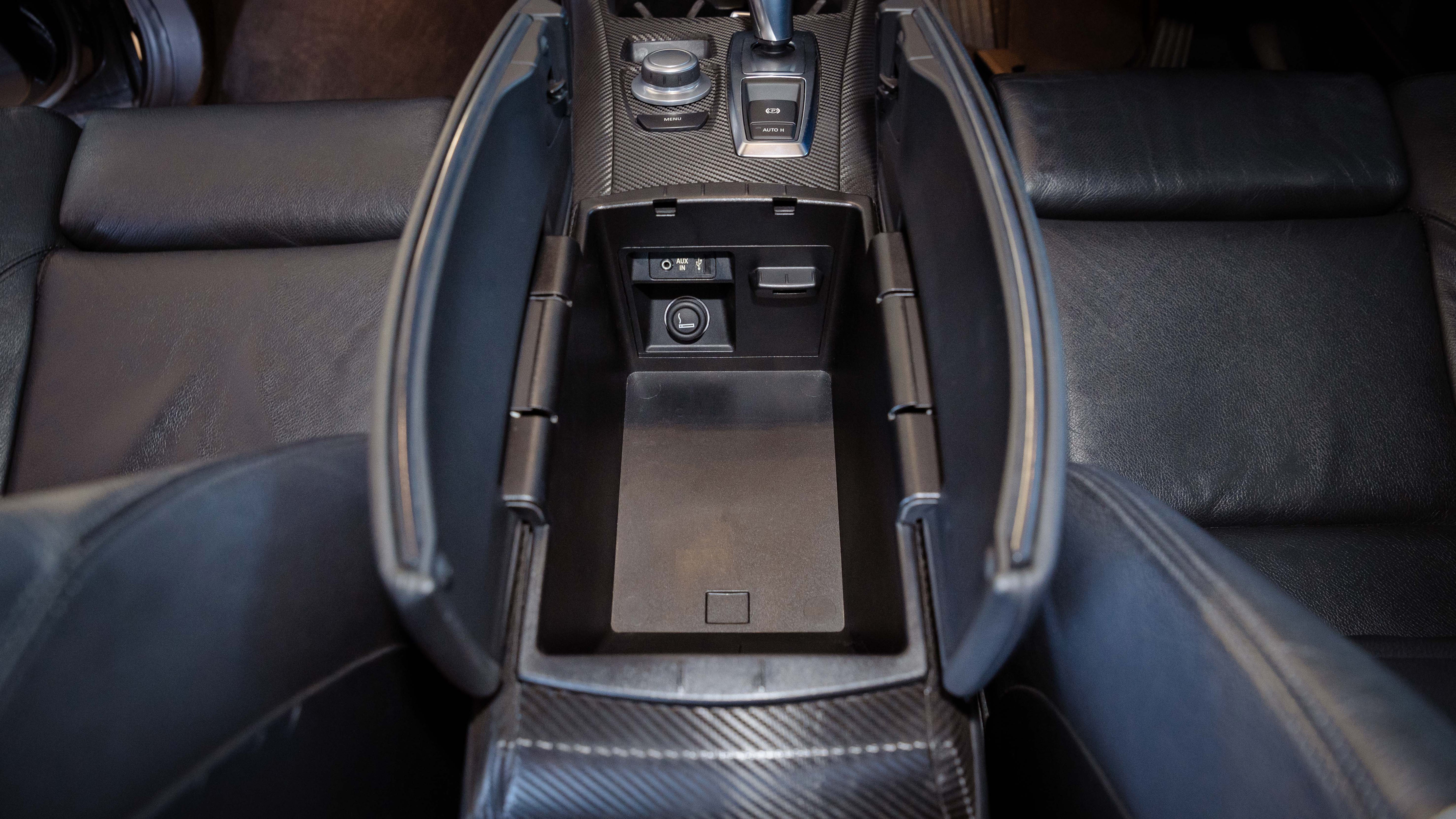 BMW E70 X5 / X71 X6 Phone Cradle Blanking Plate