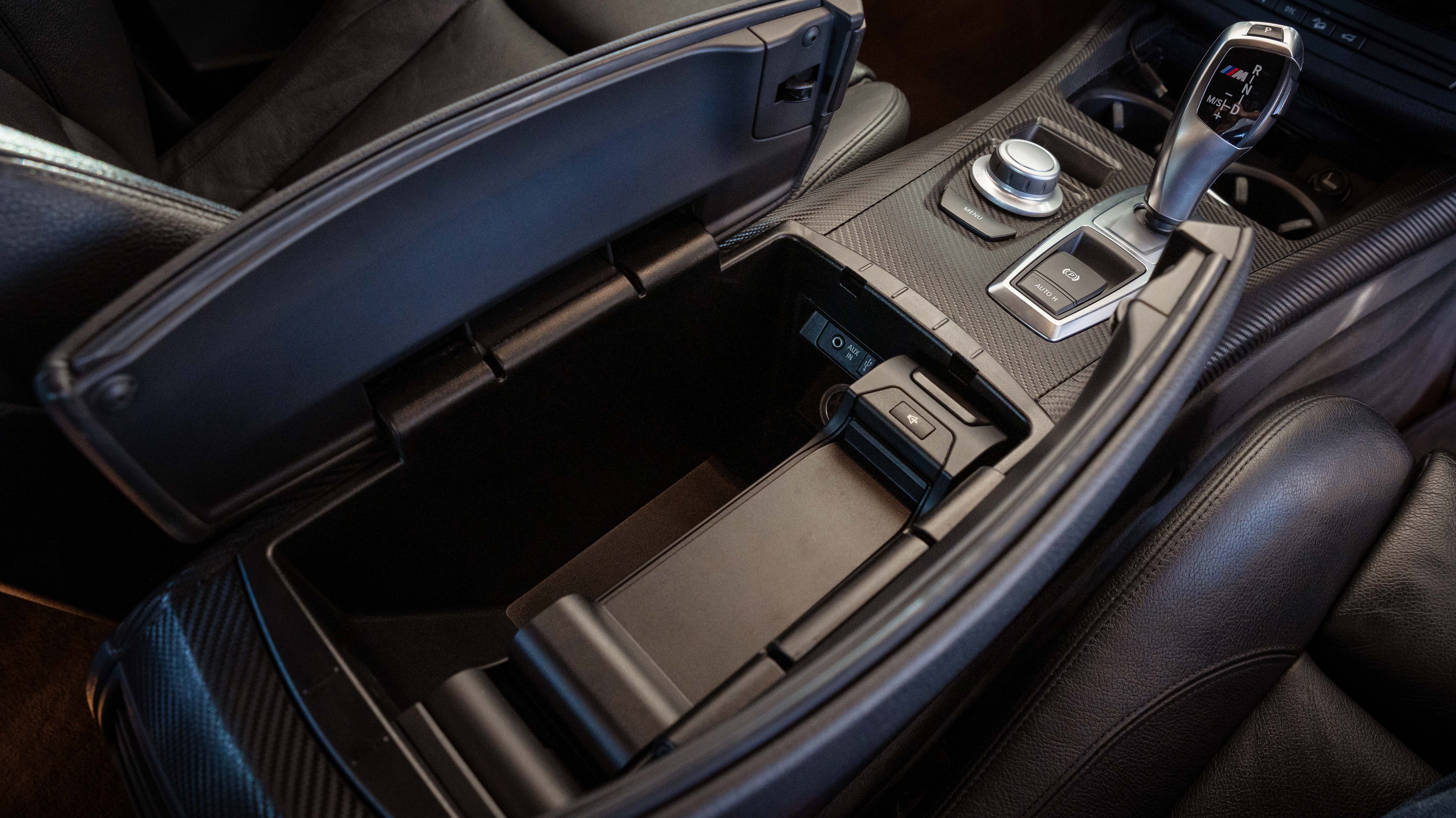 BMW E70 X5 / X71 X6 Phone Cradle Blanking Plate
