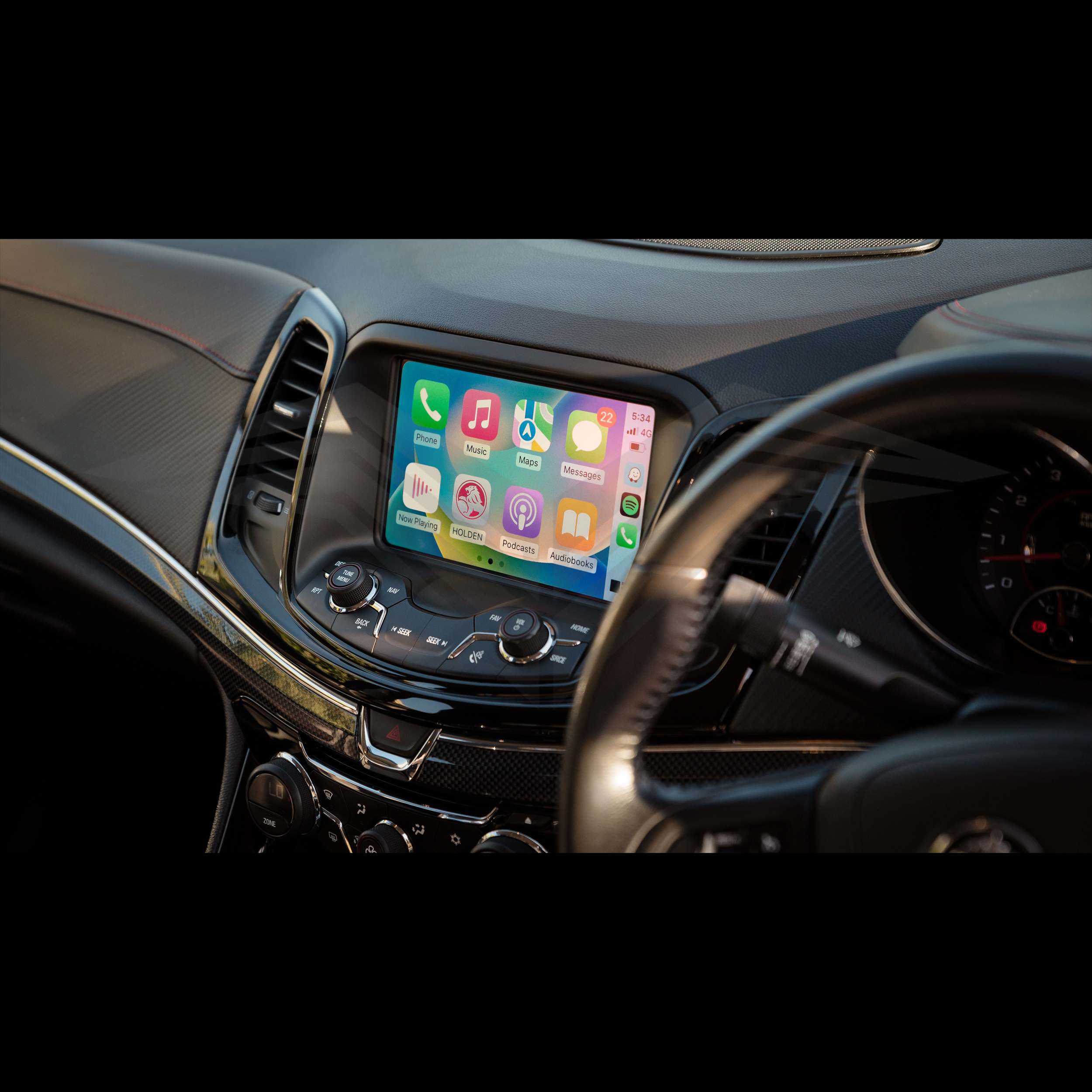 Holden VF MyLink Commodore Wireless Apple CarPlay & Android Auto Integration