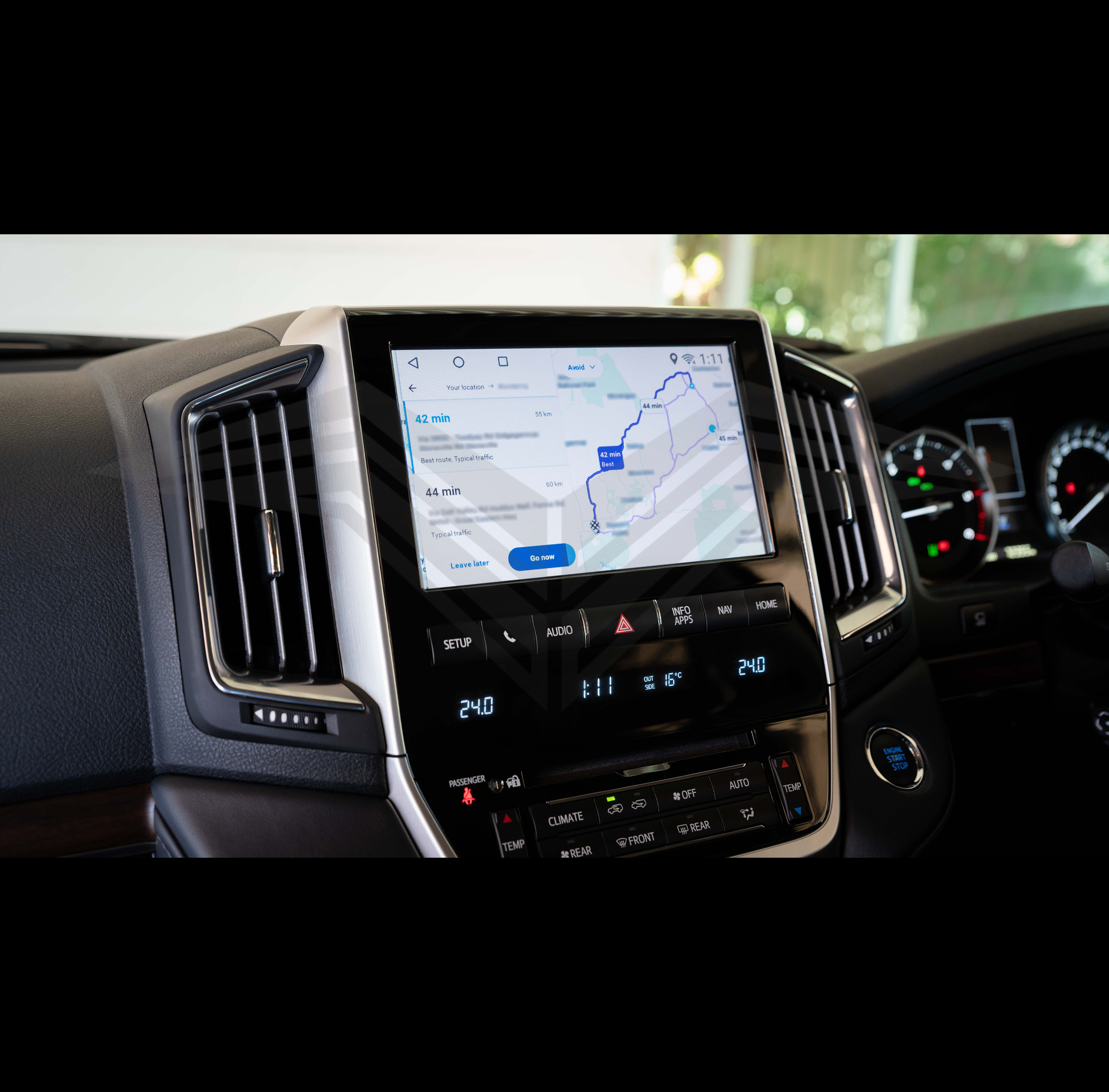 Android Multimedia Interface with Apple CarPlay & Android Auto for Toyota LC200 Landcruiser VX & Sahara 16-21