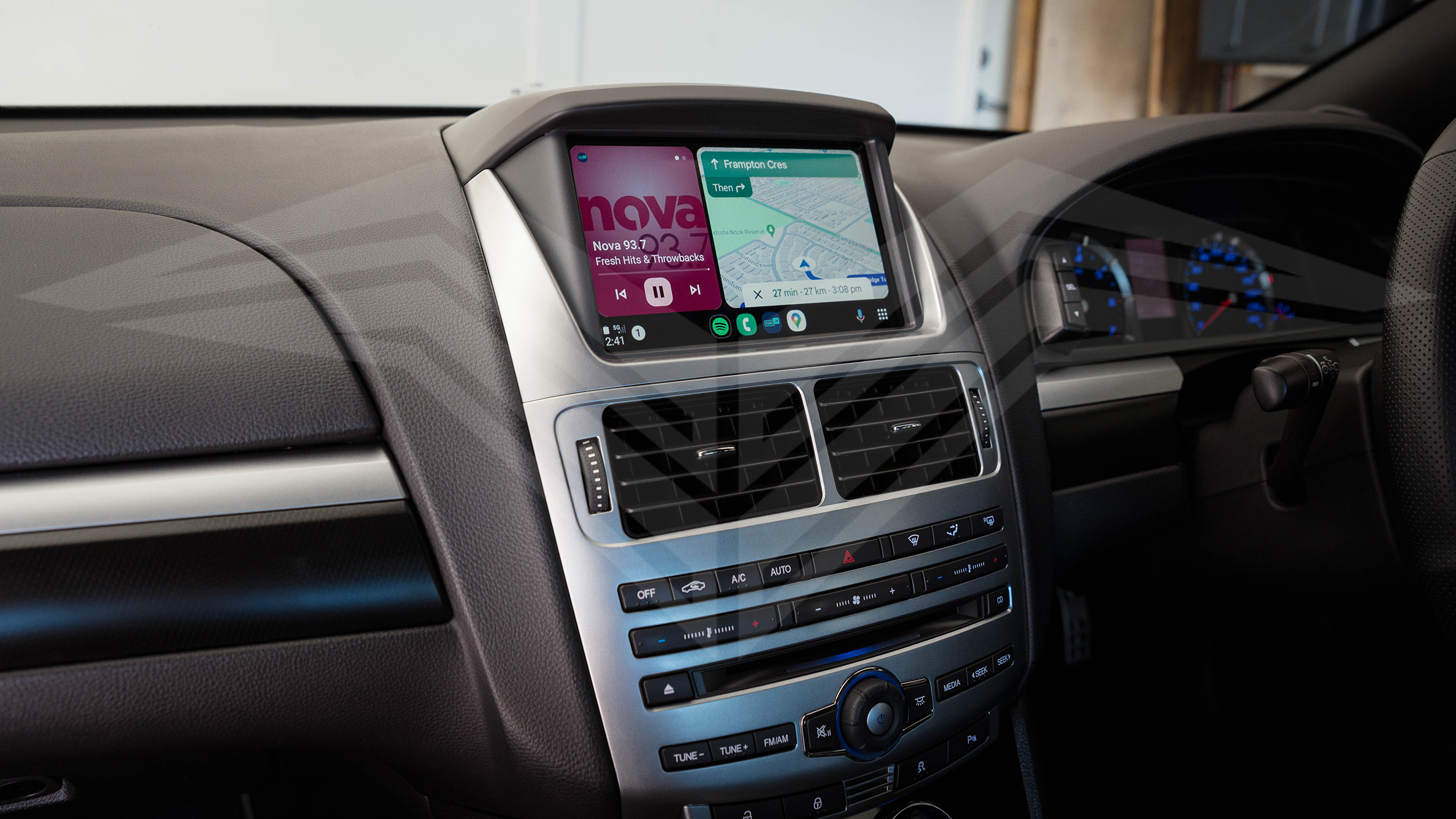 Wireless Apple CarPlay Android Auto Integration for Ford FG-X Falcon with Sync 2.0