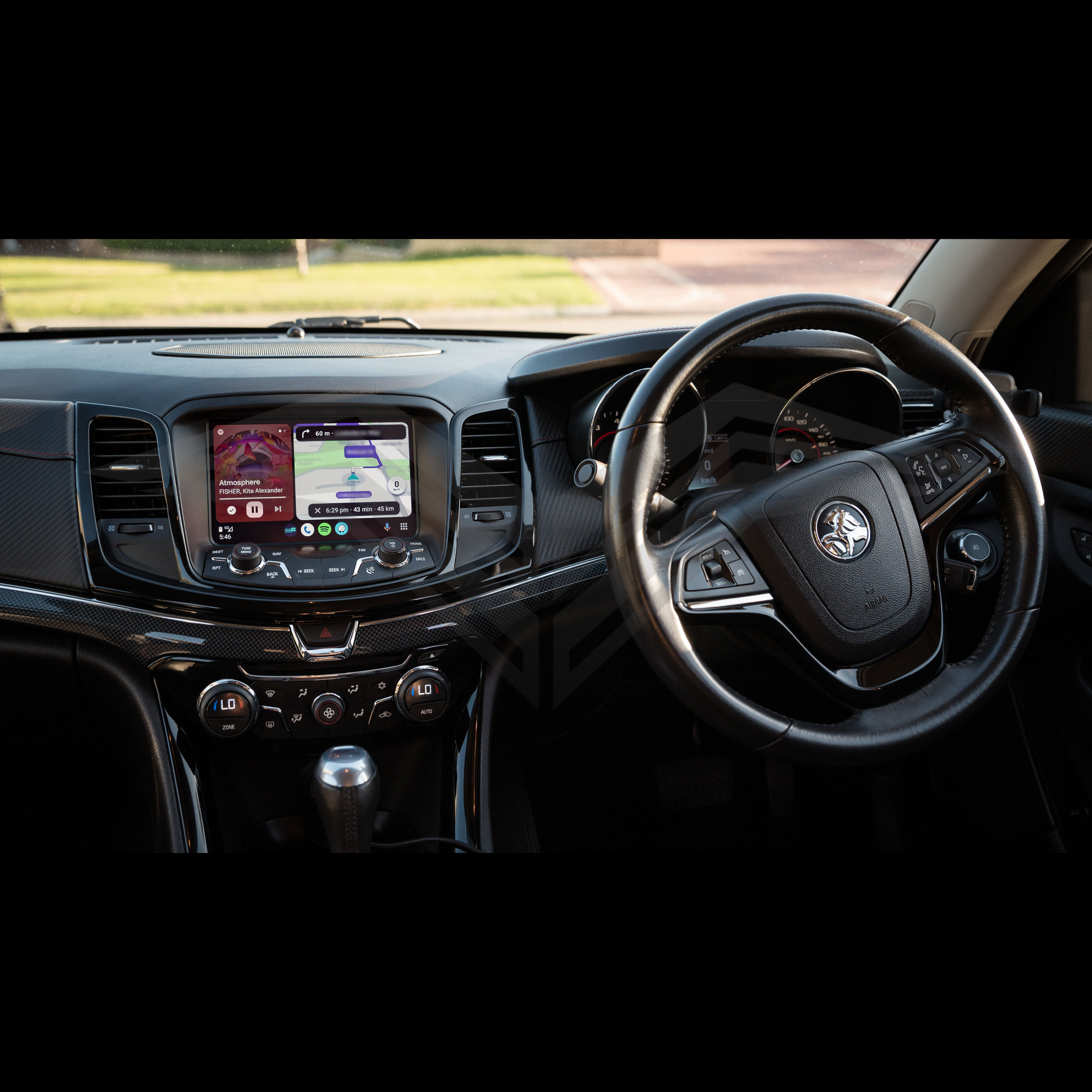 Holden VF MyLink Commodore Wireless Apple CarPlay & Android Auto Integration