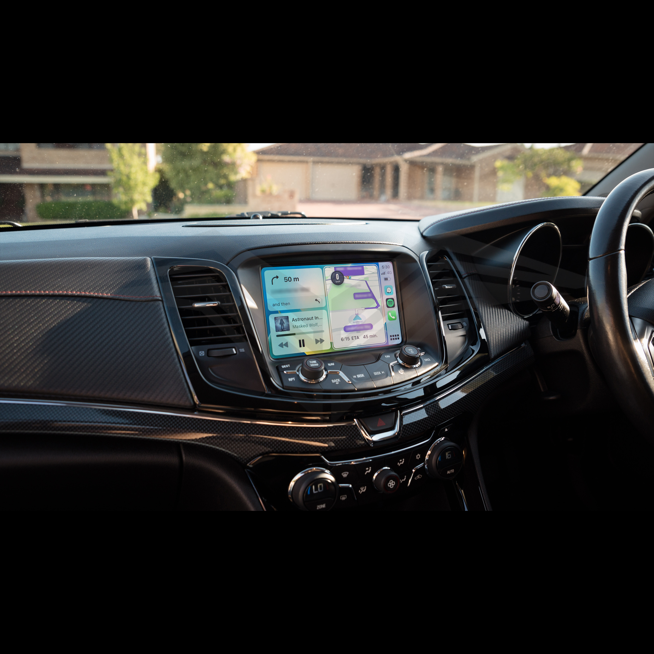 Holden VF MyLink Commodore Wireless Apple CarPlay & Android Auto Integration